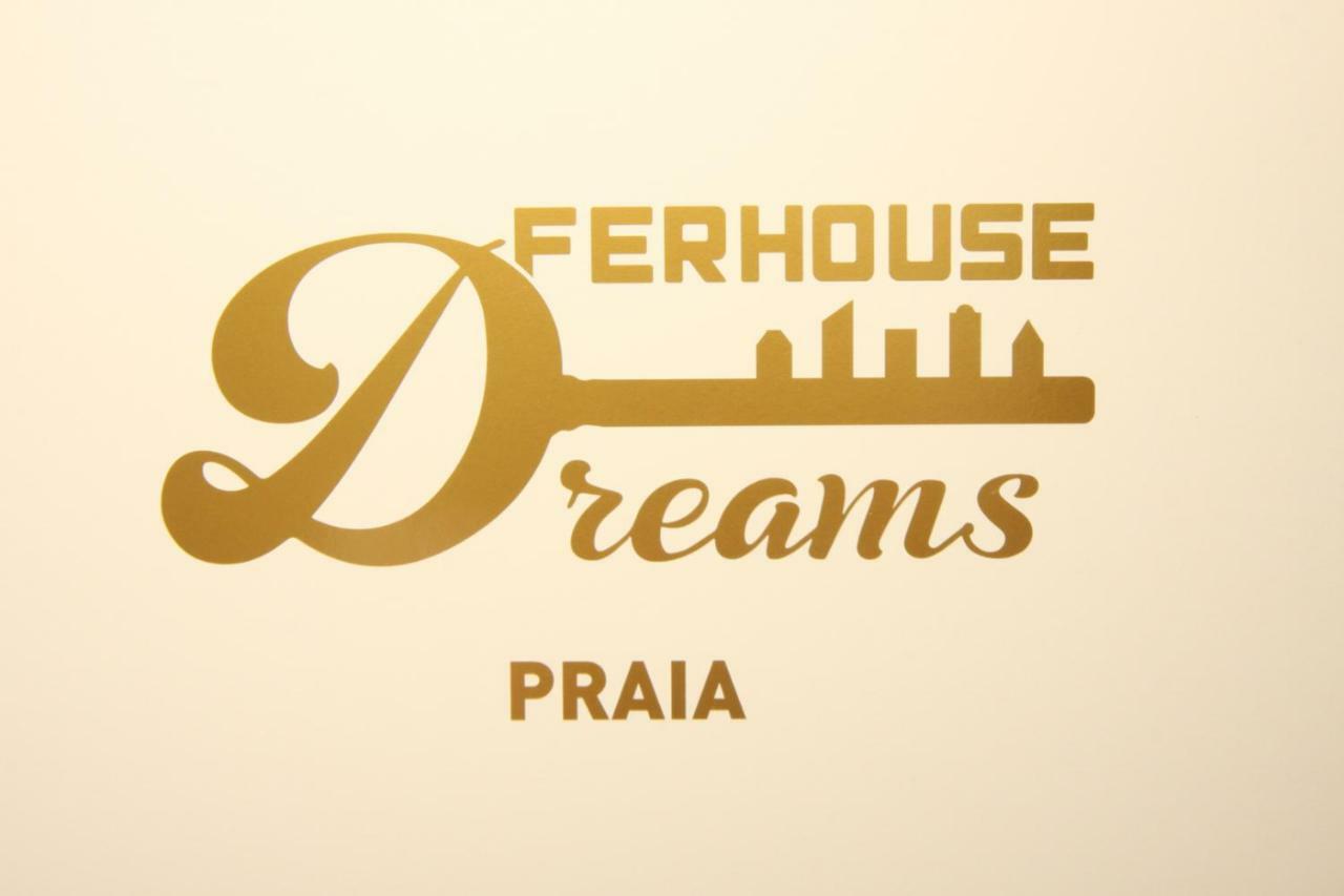 Ferhousedreams-praia Nazaré